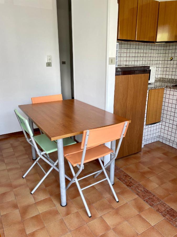 Condominio Centrale 104 Lignano Sabbiadoro Eksteriør bilde