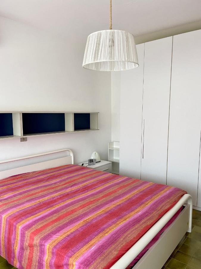 Condominio Centrale 104 Lignano Sabbiadoro Eksteriør bilde